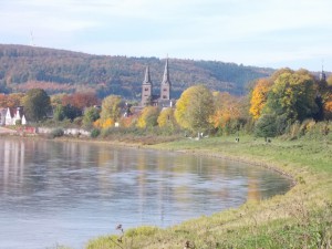 Herbst im Weserbogen                 